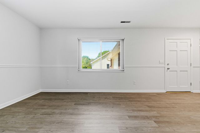 226 Smythe Drive, Summerville, SC 29485
