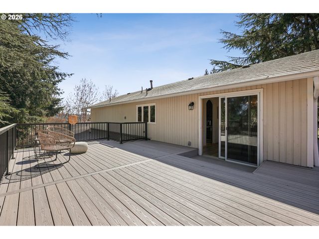 4243 SPRING ROCK Cir, West Linn, OR 97068