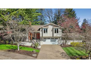 4243 SPRING ROCK Cir, West Linn, OR 97068