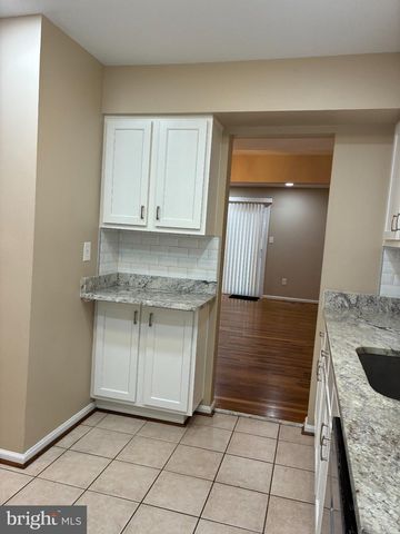 11949 BARGATE CT, North Bethesda, MD 20852