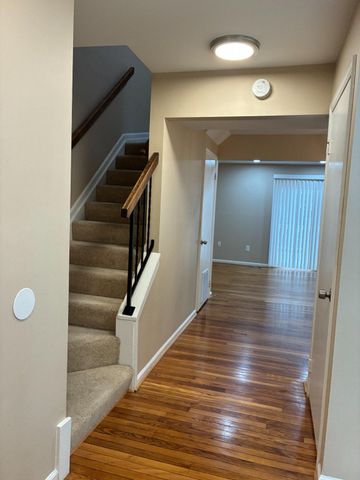 11949 BARGATE CT, North Bethesda, MD 20852