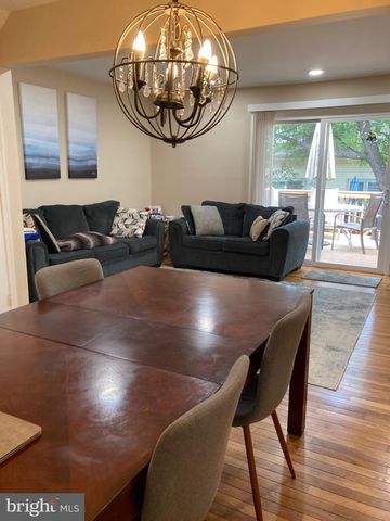 11949 BARGATE CT, North Bethesda, MD 20852