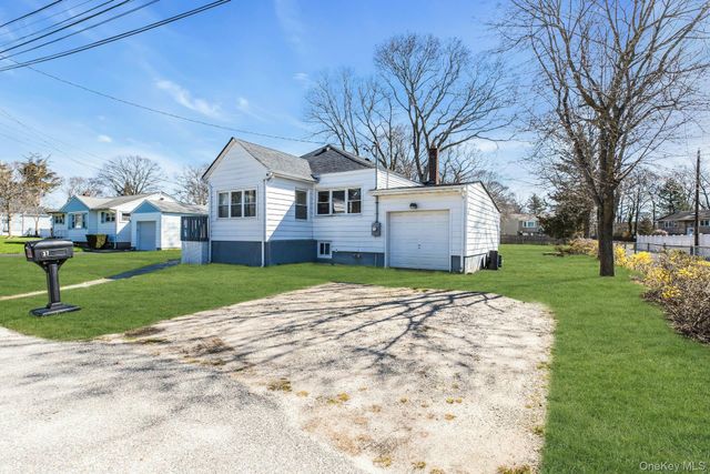 37 Saint Nicholas Avenue, Lake Grove, NY 11755