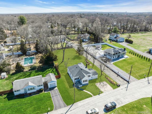37 Saint Nicholas Avenue, Lake Grove, NY 11755