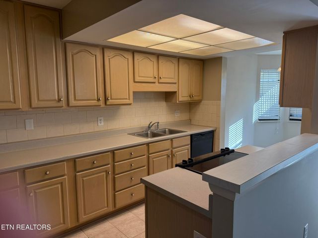 7914 Gleason Drive 1150, Knoxville, TN 37919