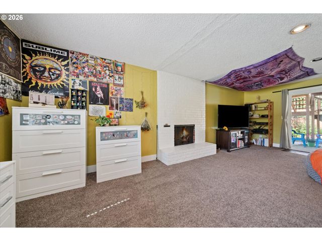 12221 Sw TAYLOR Ct, Portland, OR 97225