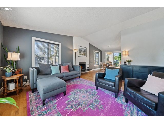 12221 Sw TAYLOR Ct, Portland, OR 97225