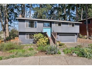 12221 Sw TAYLOR Ct, Portland, OR 97225