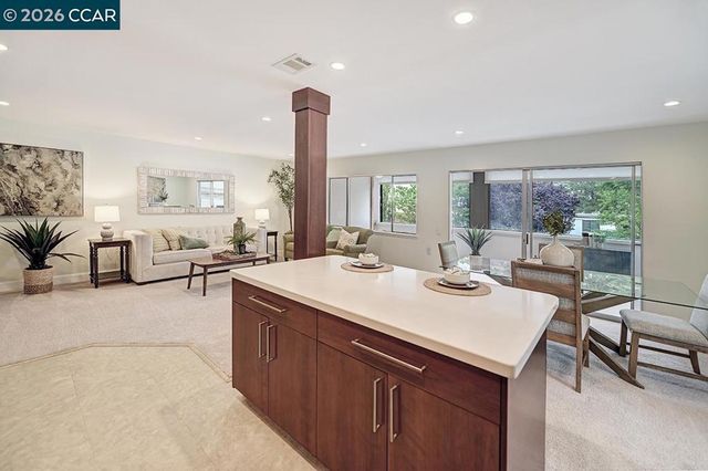 1345 Singingwood Ct 8, Walnut Creek, CA 94595