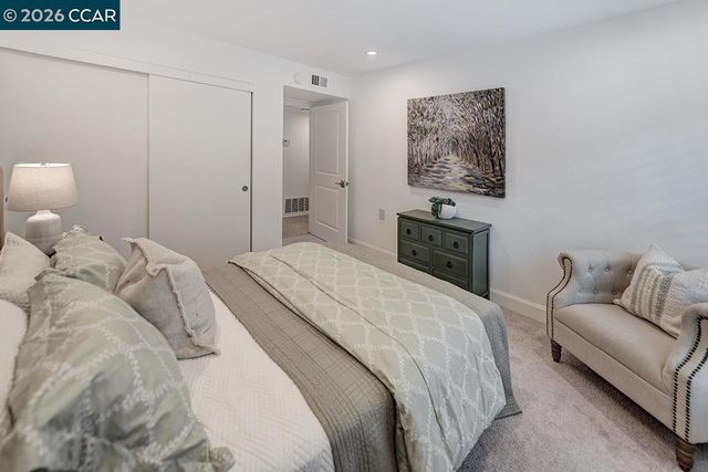 1345 Singingwood Ct 8, Walnut Creek, CA 94595