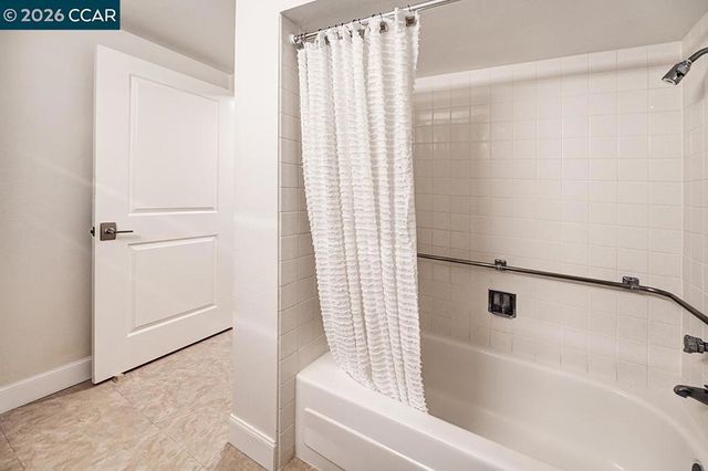 1345 Singingwood Ct 8, Walnut Creek, CA 94595