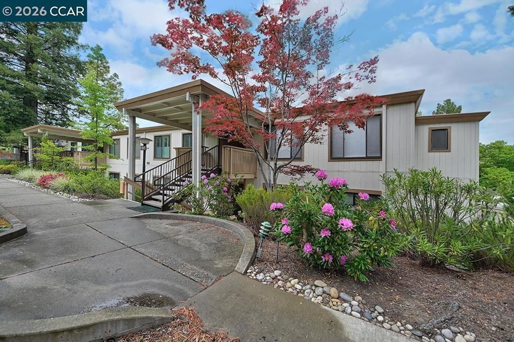 1345 Singingwood Ct 8, Walnut Creek, CA 94595