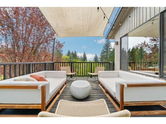 13430 Nw GERMANTOWN Rd, Portland, OR 97231