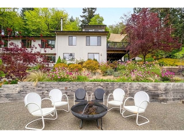 13430 Nw GERMANTOWN Rd, Portland, OR 97231