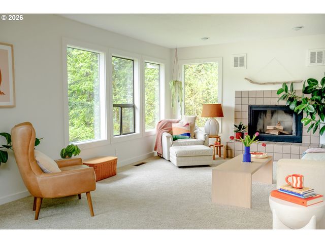 13430 Nw GERMANTOWN Rd, Portland, OR 97231