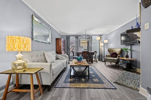 14 Washington Mews 14, Port Chester, NY 10573