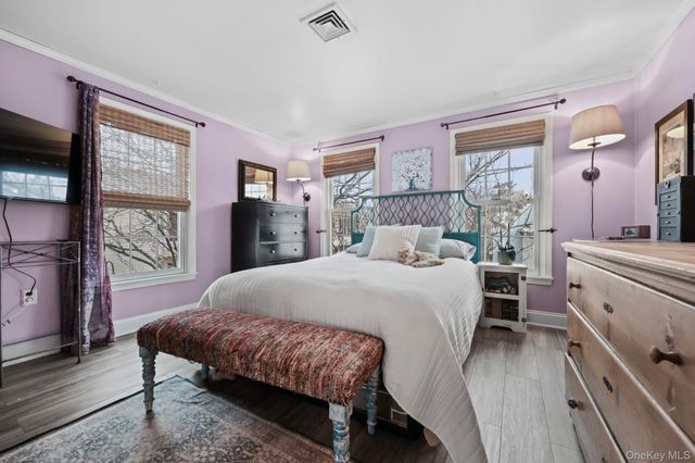 14 Washington Mews 14, Port Chester, NY 10573