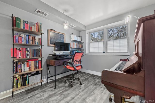 14 Washington Mews 14, Port Chester, NY 10573