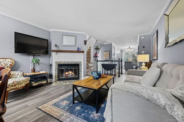 14 Washington Mews 14, Port Chester, NY 10573