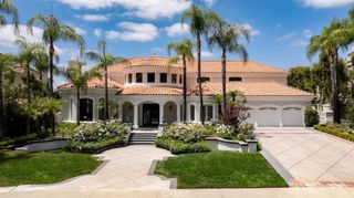 5633 Newcastle Ln, Calabasas, CA 91302