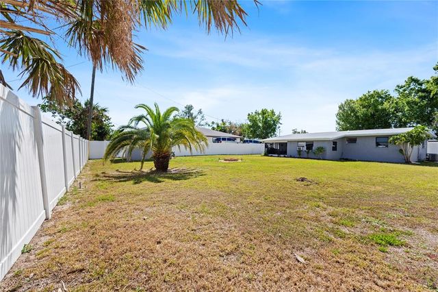 209 SEMINOLE BOULEVARD NW, Port Charlotte, FL 33952