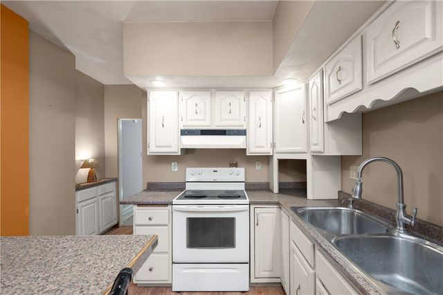 312 N Monroe Street, City Of But Ne, PA 16001