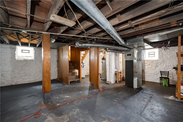 312 N Monroe Street, City Of But Ne, PA 16001