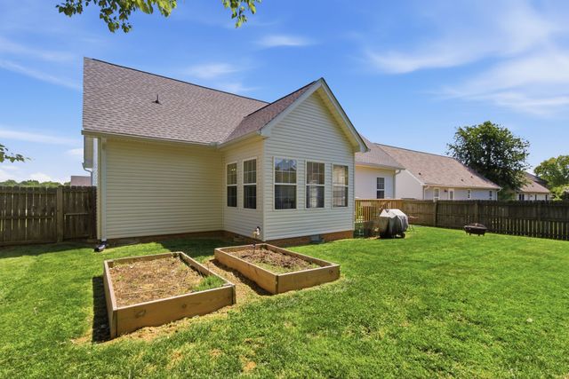 1503 Chapman Ln, Spring Hill, TN 37174