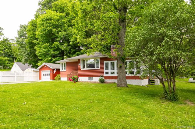3 Mountain Road, Wappingers Falls, NY 12590