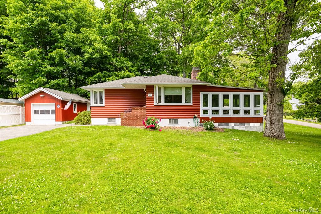 3 Mountain Road, Wappingers Falls, NY 12590