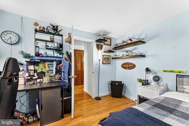 69 MANNERS RD, Ringoes, NJ 08551