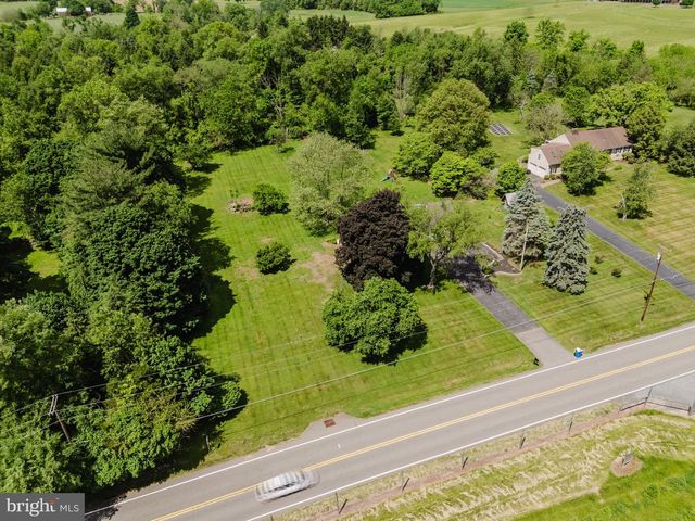 69 MANNERS RD, Ringoes, NJ 08551