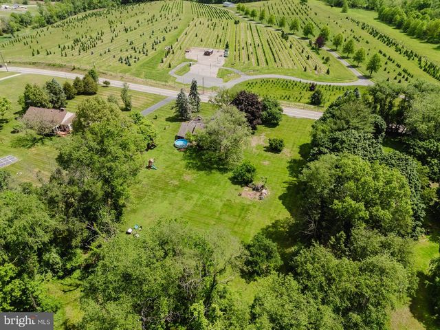 69 MANNERS RD, Ringoes, NJ 08551