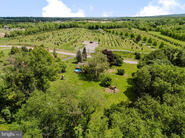 69 MANNERS RD, Ringoes, NJ 08551