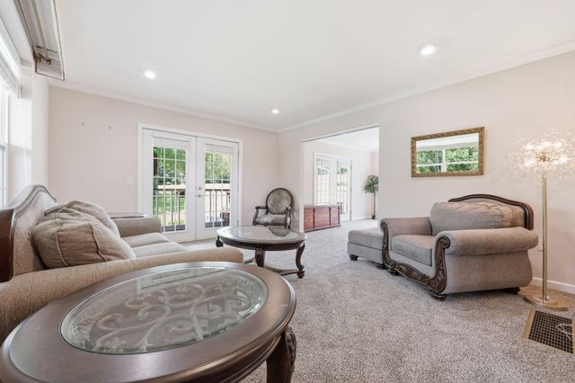 3826 Hickory Hill Drive, Somerset, KY 42503