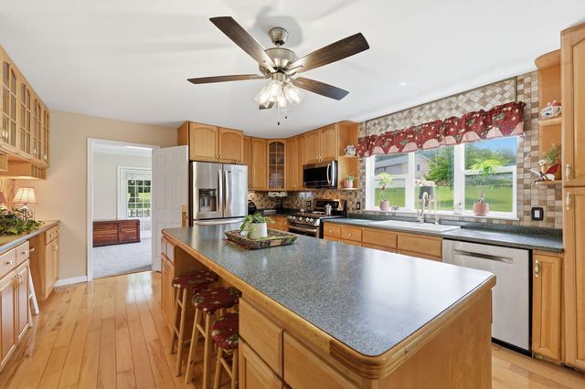 3826 Hickory Hill Drive, Somerset, KY 42503