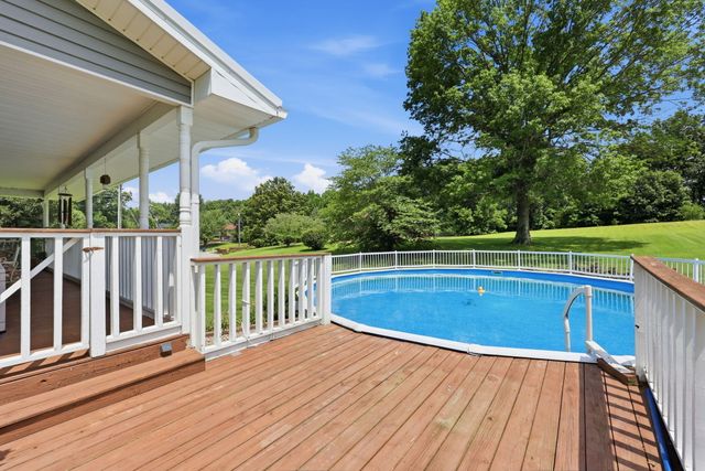 3826 Hickory Hill Drive, Somerset, KY 42503