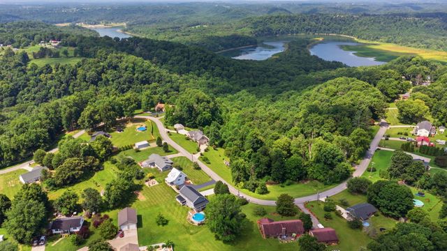 3826 Hickory Hill Drive, Somerset, KY 42503