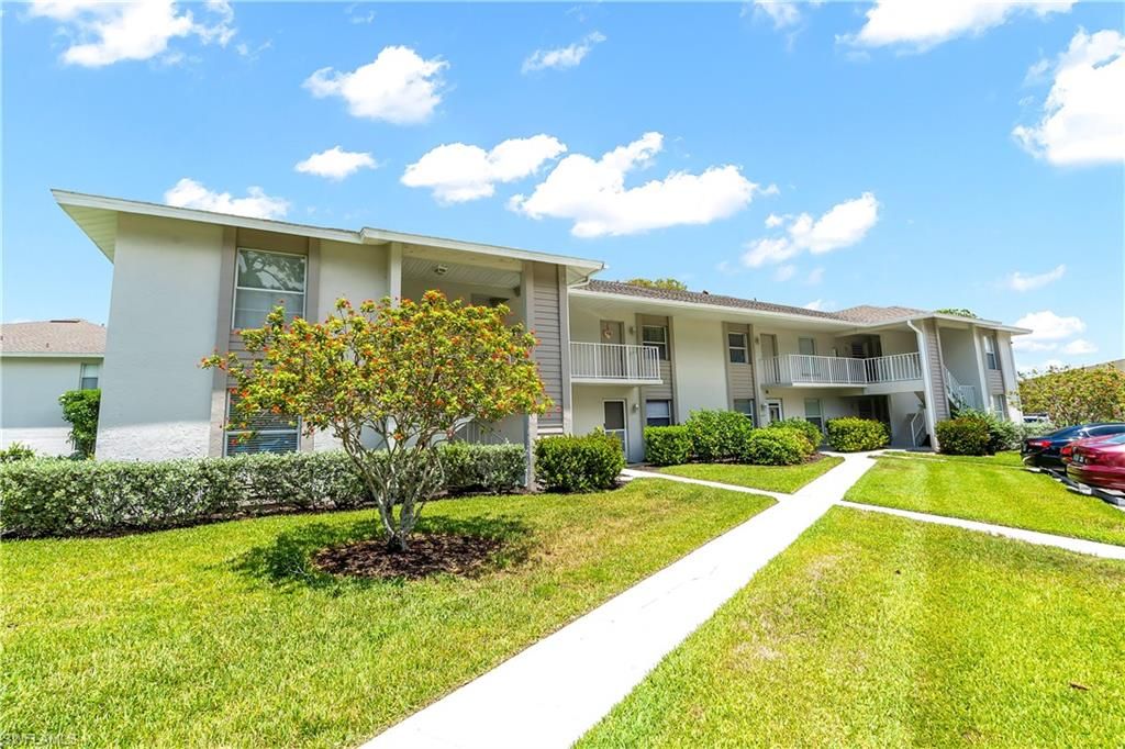 1330 Derbyshire CT E203, NAPLES, FL 34116 — photo 3