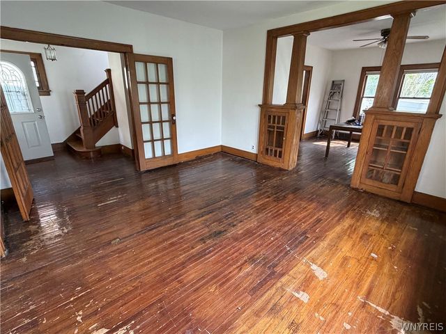 3915 Deveaux Street, Niagara Falls, NY 14305