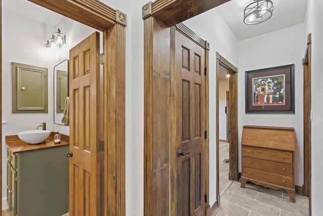 119 Silver Hill Dr, Fort Davis, TX 79734