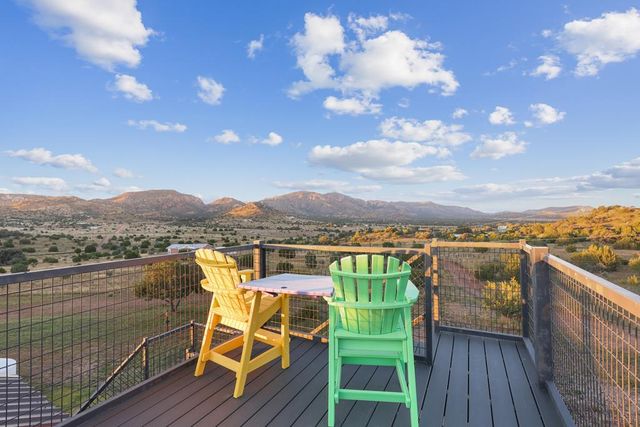 119 Silver Hill Dr, Fort Davis, TX 79734