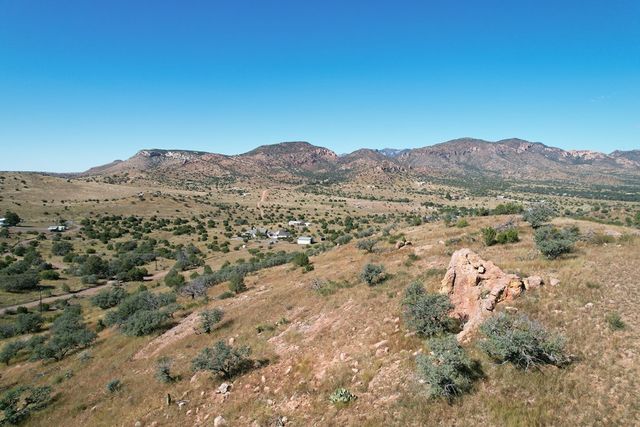 119 Silver Hill Dr, Fort Davis, TX 79734