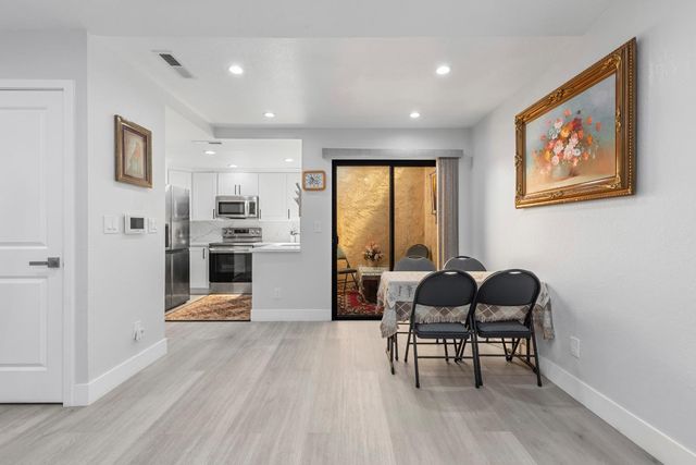 3068 Radford Way, Turlock, CA 95382