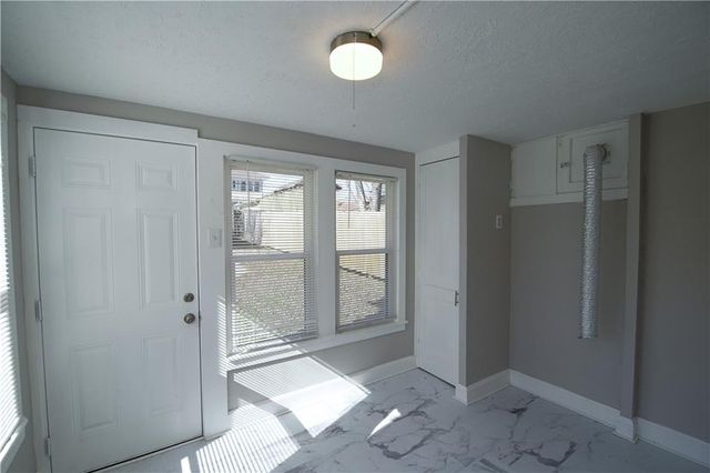 336 N Brighton Avenue, Kansas City, MO 64123