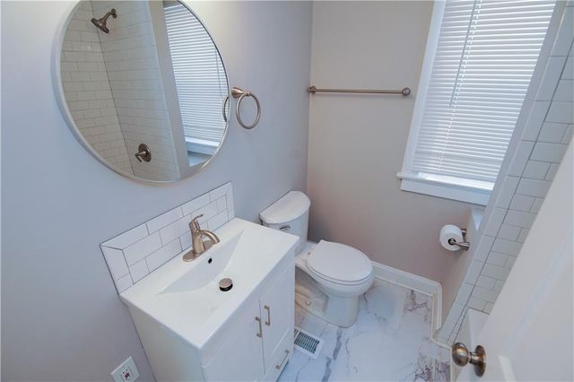 336 N Brighton Avenue, Kansas City, MO 64123