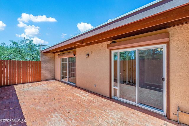 729 S Pantano Parkway, Tucson, AZ 85710