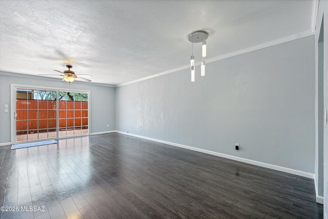 729 S Pantano Parkway, Tucson, AZ 85710