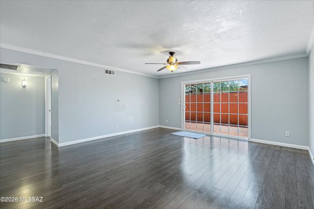 729 S Pantano Parkway, Tucson, AZ 85710