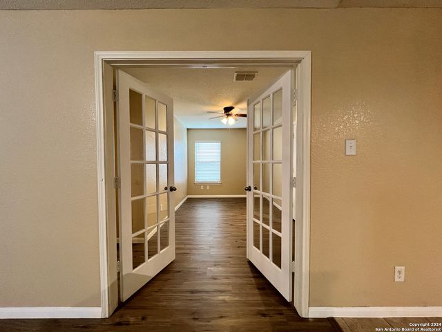 12304 Claiborne, San Antonio, TX 78252